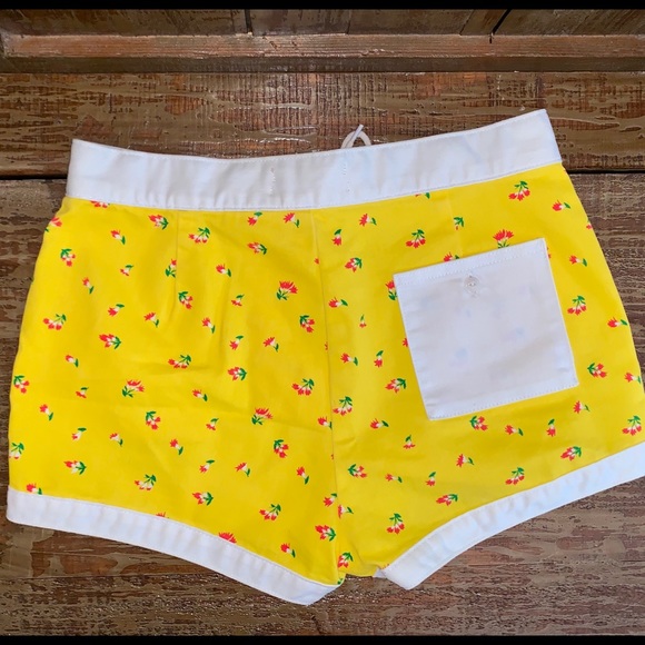 NWOT-Urban Outfitters Gidget Tie-Front Board Short - Picture 7 of 8